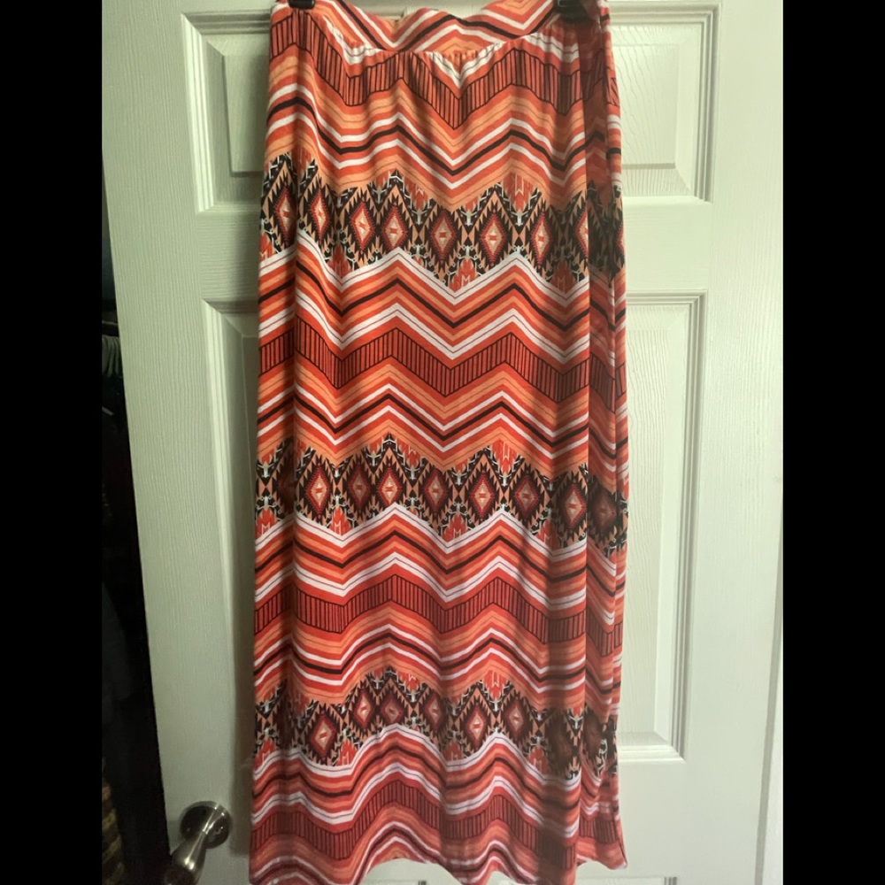 Maxi length skirt